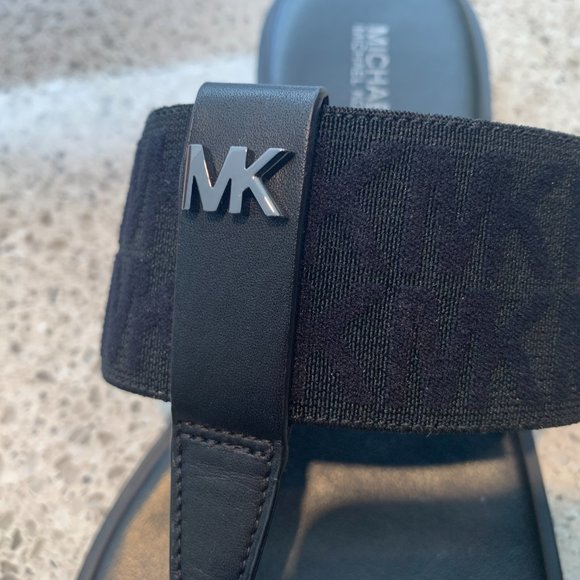 ** SOLD **    Michael Kors Flat Sandals - Picture 3 of 7